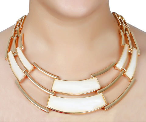 Aaishwarya Track to Vogue Alloy Necklace