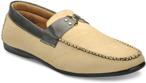 Yepme Cream Loafers