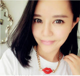 Jewel Touch Personality Lip Pendant Alloy Necklace