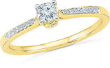 Radiant Bay Solitaire Charmer Yellow Gold Diamond 18 K Ring