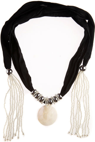 Trinketbag Pearls & Seep Fabric, Metal Necklace