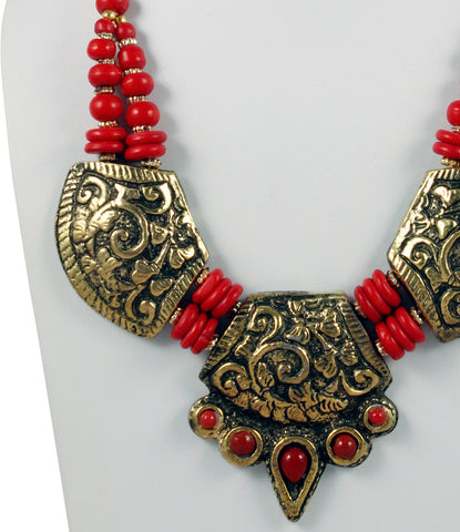 Vinnis Pretty Please Metal, Acrylic, Alloy Necklace